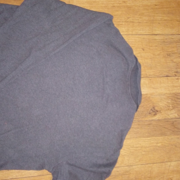 Izod long sleeved Grey shirt. - Picture 2 of 3